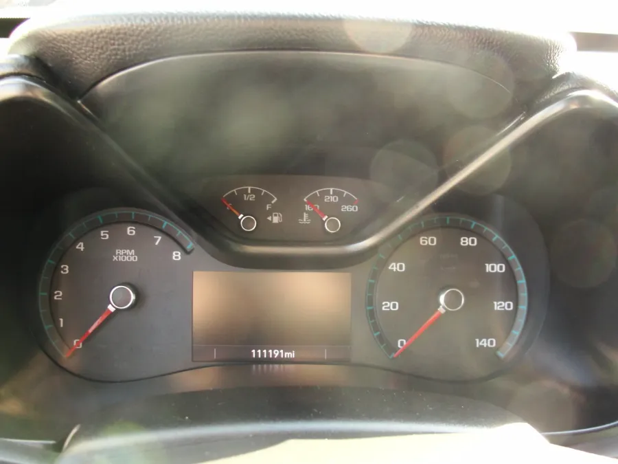 2020 Chevrolet Colorado | Photo 7 of 12