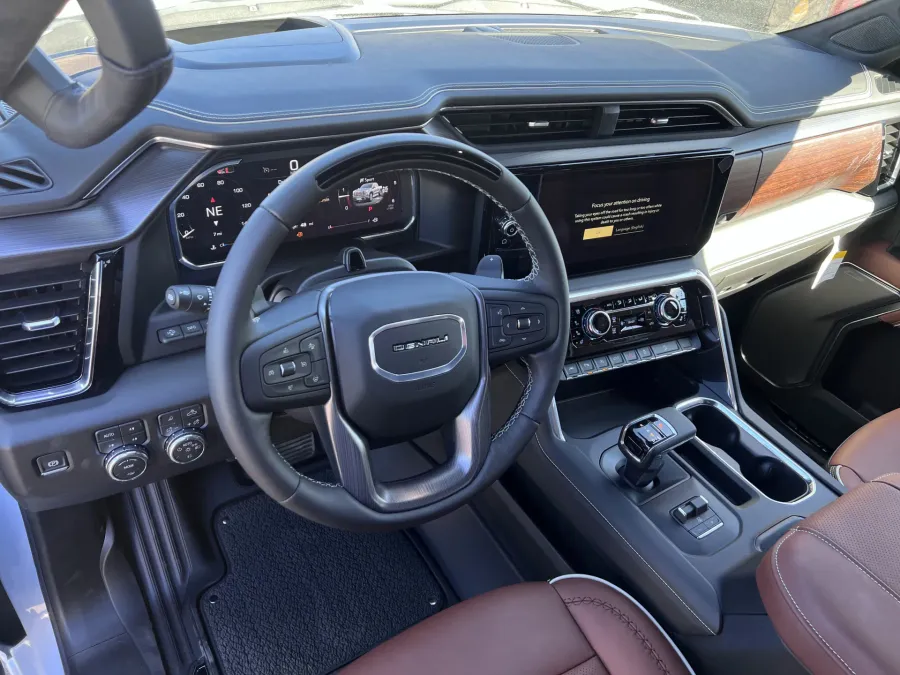 2026 GMC Sierra 1500 Denali Ultimate | Photo 7 of 28