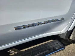 2026 GMC Sierra 1500 Denali | Thumbnail Photo 19 of 31