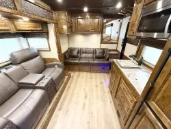2024 Cimarron Norstar 4HLQ | Thumbnail Photo 5 of 28