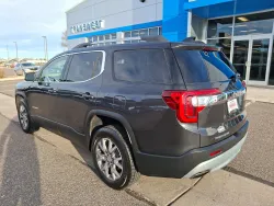 2020 GMC Acadia SLT | Thumbnail Photo 2 of 22