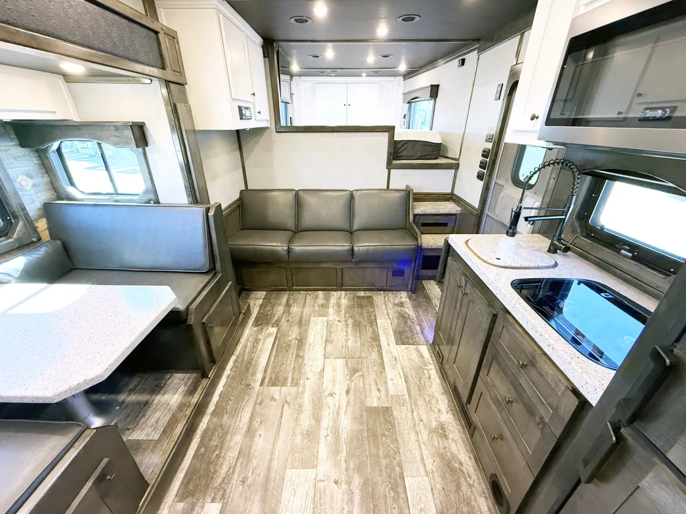 2024 Cimarron Freedom LQ | Photo 5 of 26