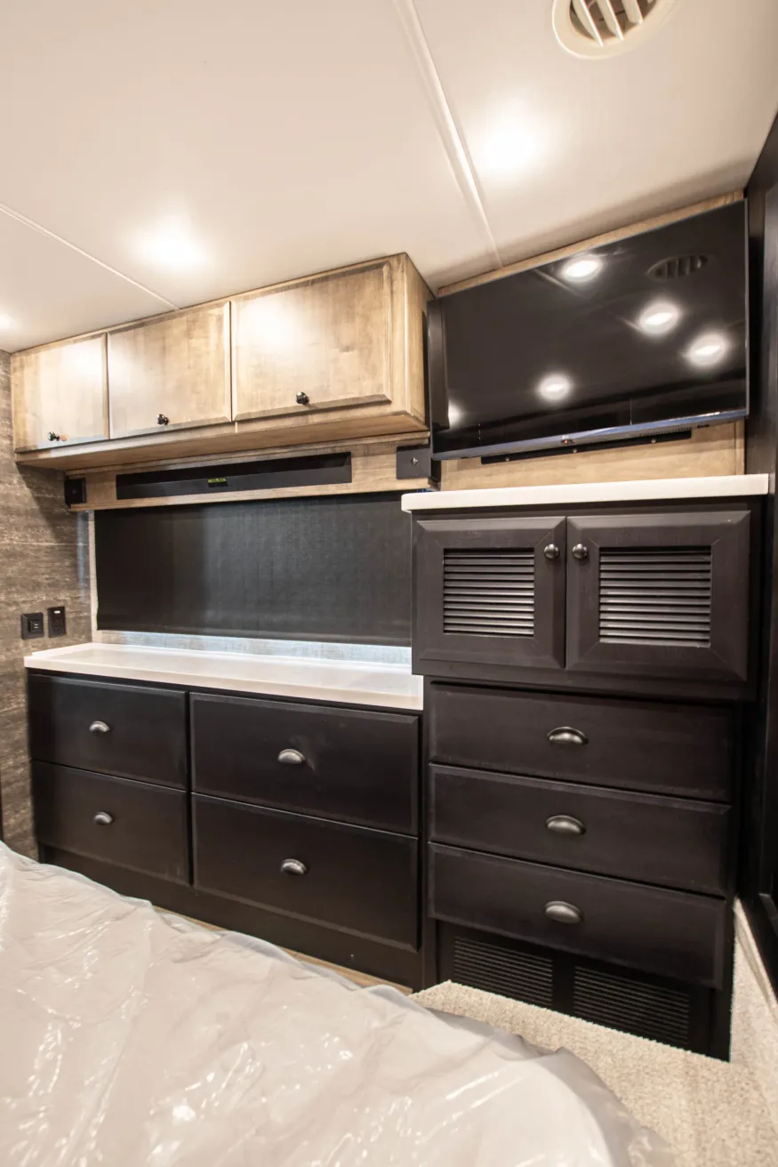 2026 Tiffin Allegro Breeze 33BR | Photo 21 of 21