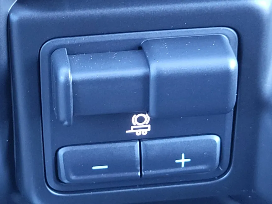 2022 GMC Sierra 3500HD AT4 | Photo 20 of 31