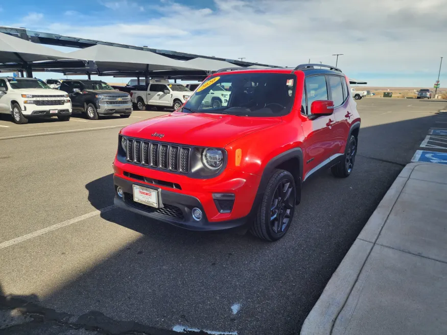 2020 Jeep Renegade High Altitude | Photo 3 of 25