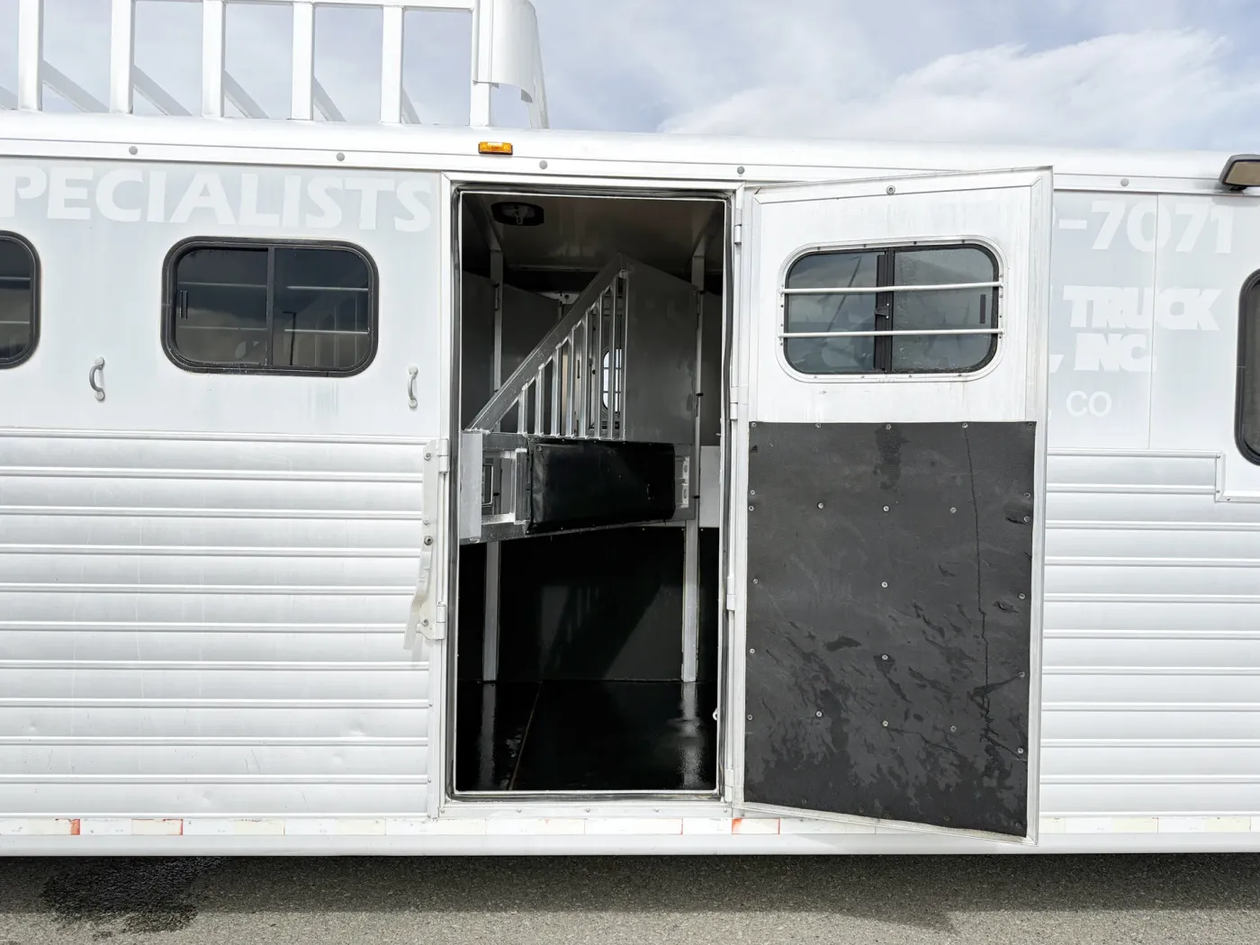 1999 Hart Deluxe | Photo 3 of 19