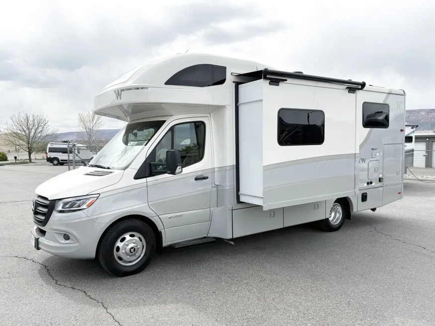 2027 Winnebago Navion 24R | Photo 14 of 18