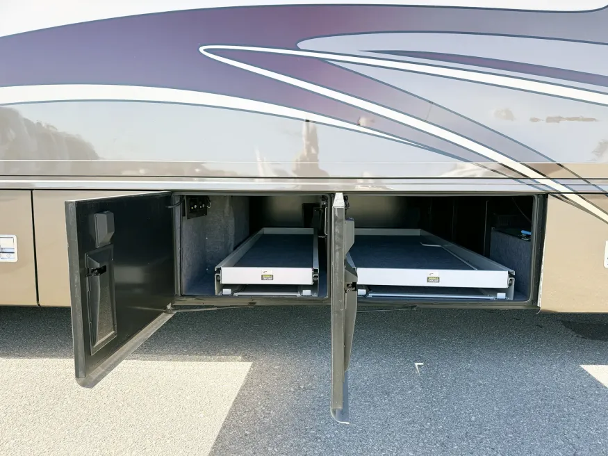 2013 Newmar King Aire 4584 | Photo 26 of 33