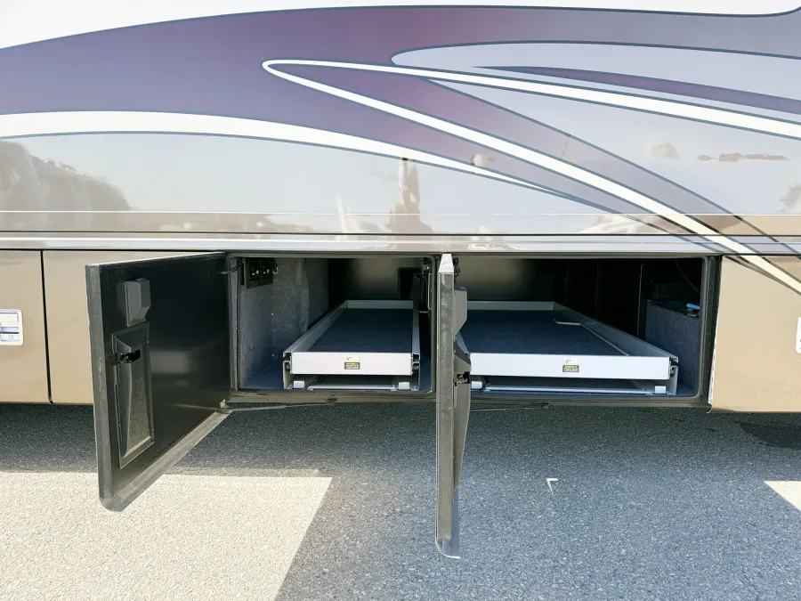 2013 Newmar King Aire 4584 | Photo 26 of 33