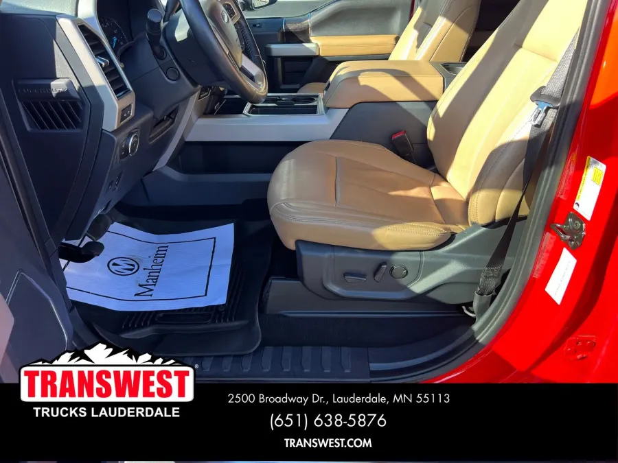 2022 Ford Super Duty F-350 Lariat | Photo 14 of 17