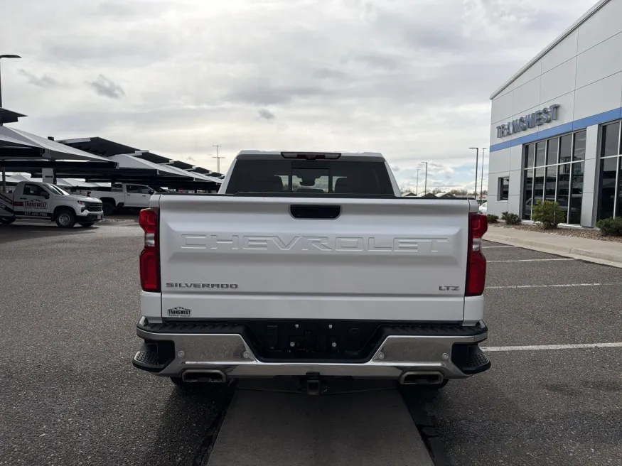 2024 Chevrolet Silverado 1500 LTZ | Photo 3 of 20