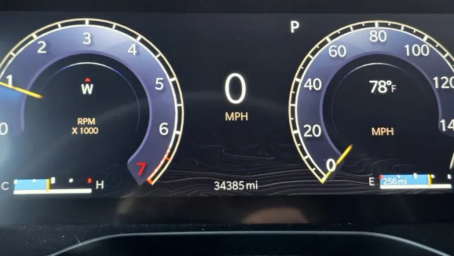 2024 Jeep Grand Cherokee | Photo 19 of 31