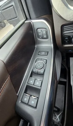 2026 Ford Super Duty F-250 | Thumbnail Photo 24 of 43