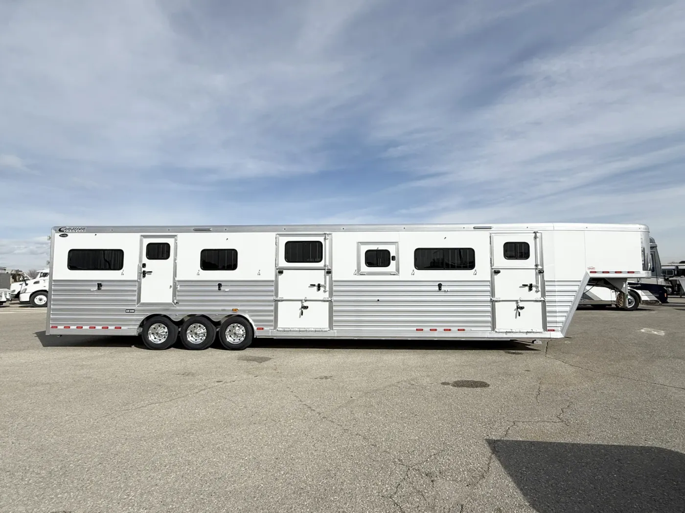 2026 Cimarron Norstar 6H Head to Head | Photo 3 of 5