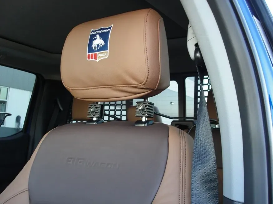 2026 Ford Super Duty F-250 Lariat | Photo 8 of 21