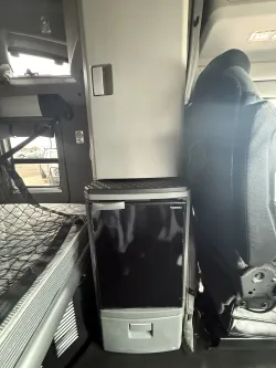 2022 Kenworth T680 | Thumbnail Photo 16 of 16