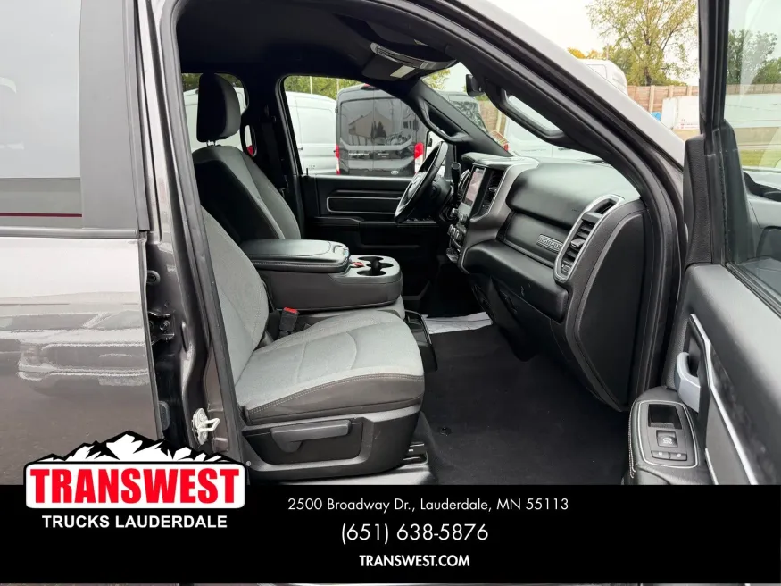 2024 RAM 2500 Big Horn | Photo 20 of 23