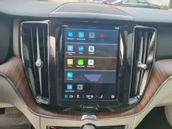 2022 Volvo XC60 Momentum | Thumbnail Photo 15 of 19