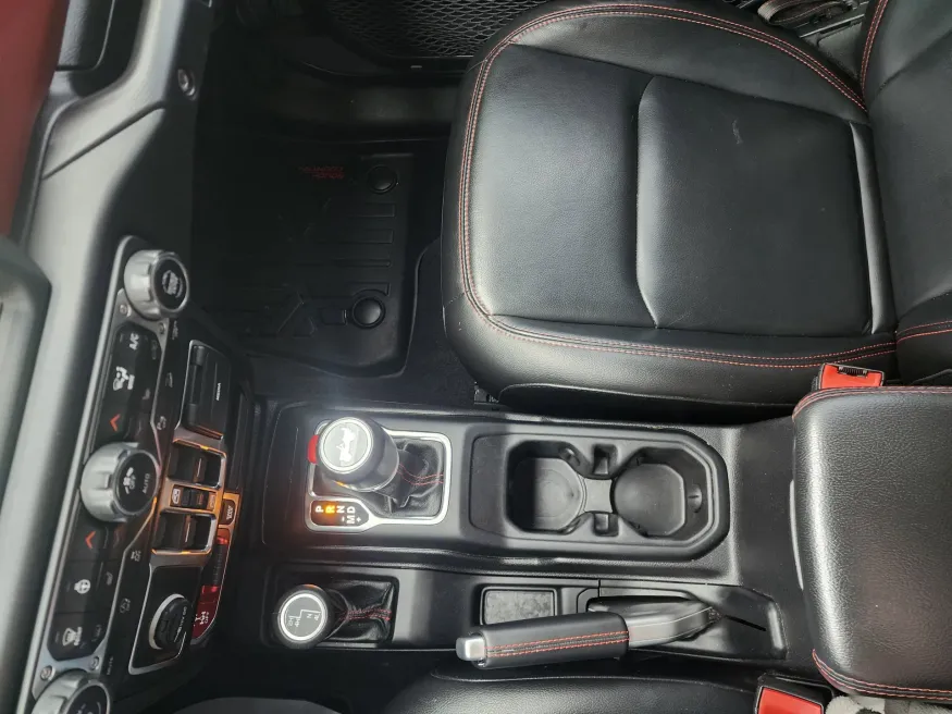 2021 Jeep Wrangler Unlimited Rubicon | Photo 21 of 22