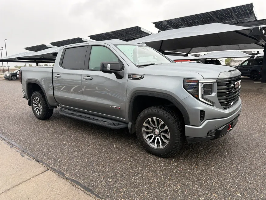 2023 GMC Sierra 1500 AT4 | Photo 6 of 20