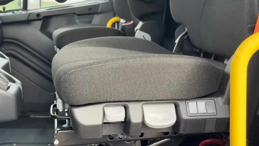 2026 Freightliner M2 106 | Photo 11 of 19