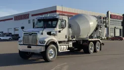 2025 Western Star 47X | Thumbnail Photo 1 of 15