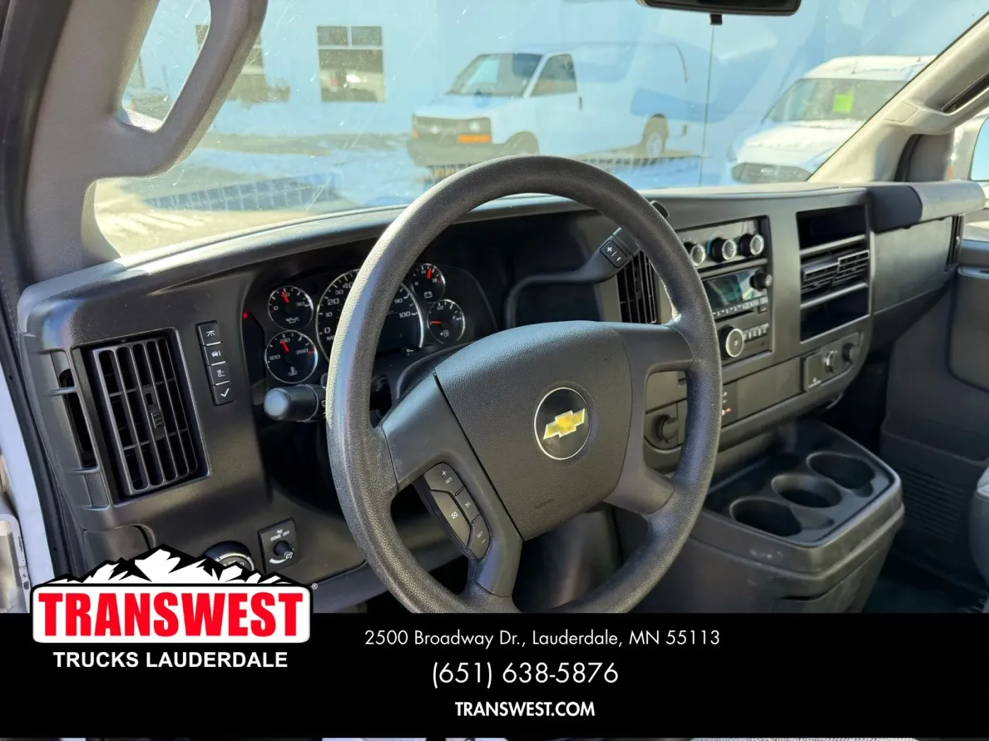 2017 Chevrolet Express 3500 Work Van | Photo 3 of 20