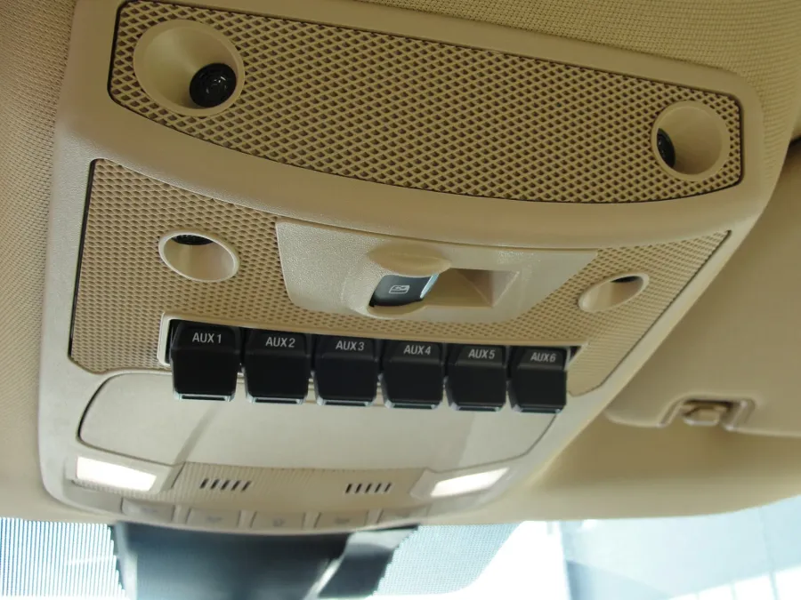 2021 Ford F-350 | Photo 12 of 20