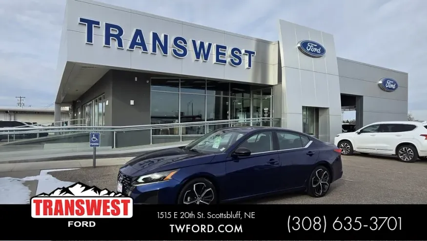 2024 Nissan Altima | Photo 26 of 26