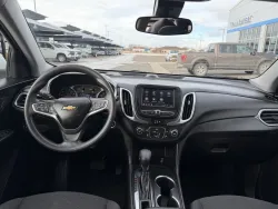 2022 Chevrolet Equinox LT | Thumbnail Photo 8 of 18