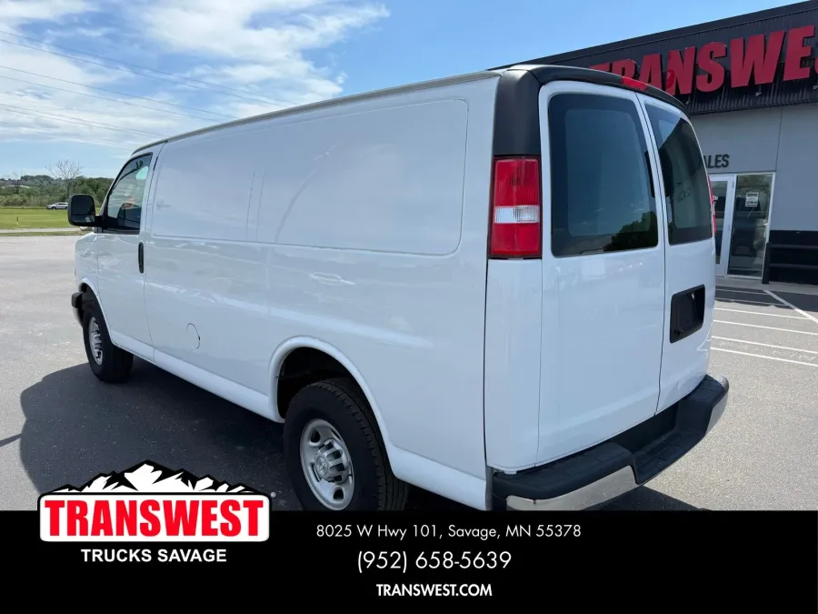 2021 Chevrolet Express 2500 Work Van | Photo 2 of 21