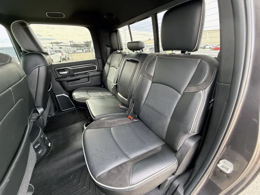 2024 RAM 2500 | Photo 8 of 21