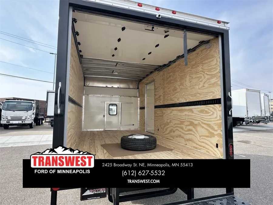 2025 Ford E-350SD | Photo 5 of 11