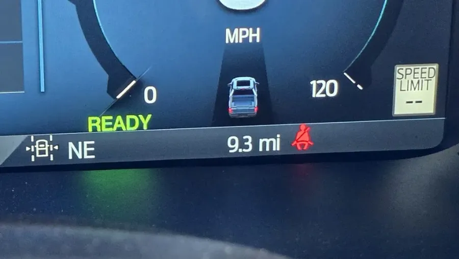 2025 Ford F-150 | Photo 21 of 32