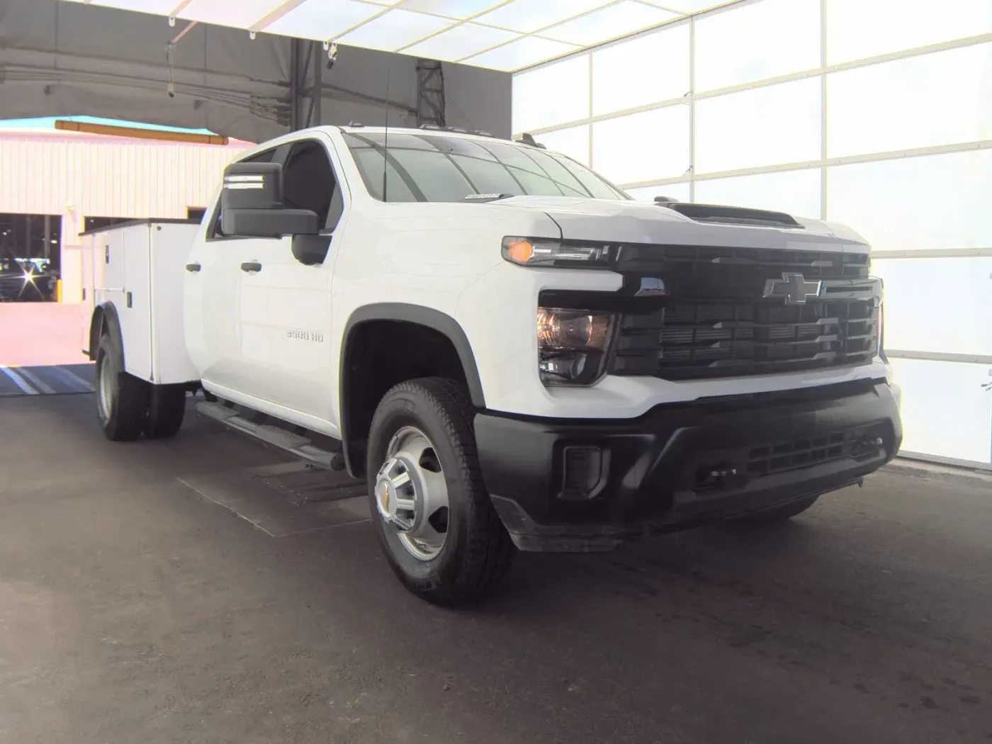 2025 Chevrolet Silverado 3500HD Work Truck | Photo 2 of 5