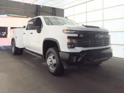 2025 Chevrolet Silverado 3500HD Work Truck | Thumbnail Photo 2 of 5