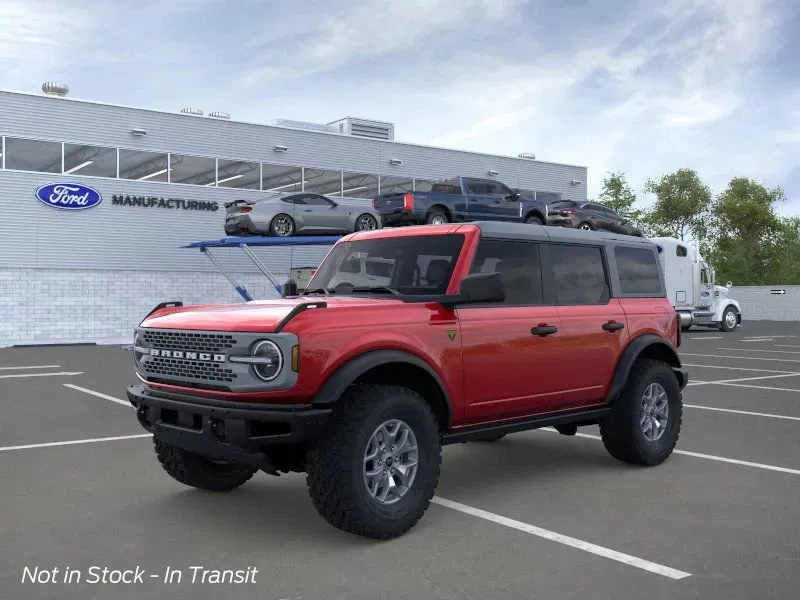 2025 Ford Bronco | Photo 1 of 25