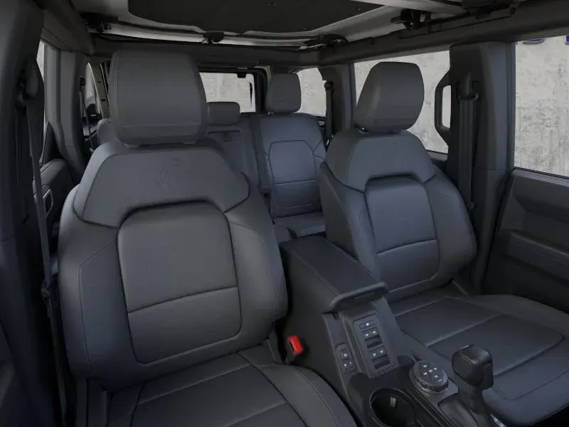 2025 Ford Bronco | Photo 10 of 25