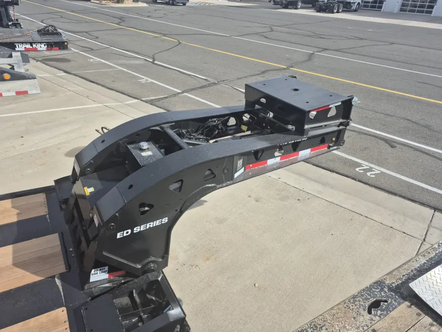 2025 Trail King TK110HED | Photo 9 of 10