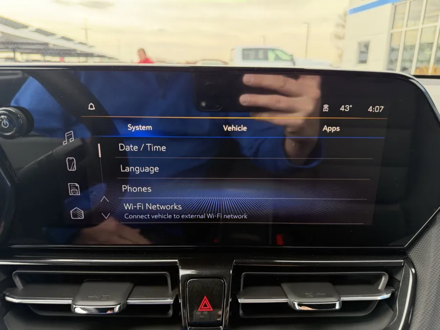 2026 Chevrolet Trailblazer RS | Photo 16 of 21