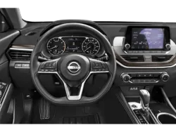 2023 Nissan Altima | Thumbnail Photo 3 of 12