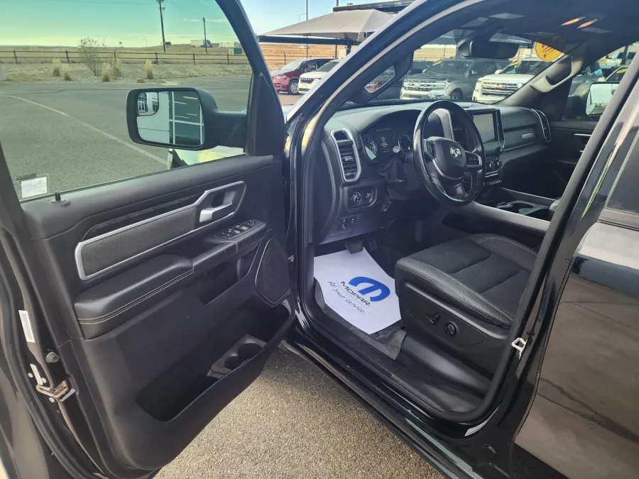 2020 RAM 1500 Big Horn | Photo 10 of 46