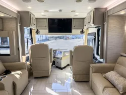 2026 Tiffin Phaeton 37 BH | Thumbnail Photo 13 of 43