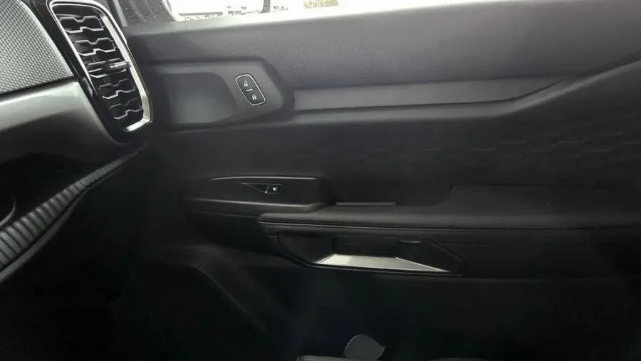 2025 Ford Ranger | Photo 20 of 21