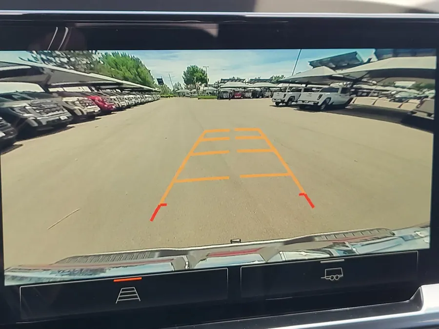 2026 GMC Sierra 1500 Elevation | Photo 15 of 24