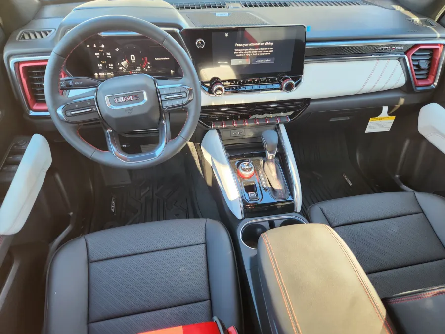 2026 GMC Canyon 4WD AT4X | Photo 11 of 29