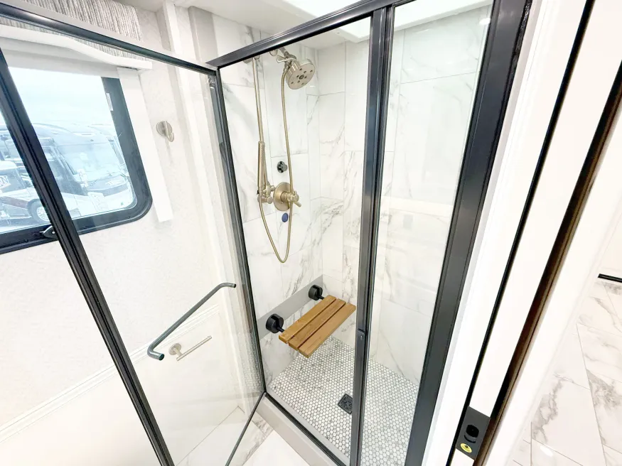 2023 Entegra Coach Cornerstone 45R | Photo 15 of 33