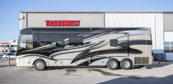 2015 Newmar Dutch Star 4018