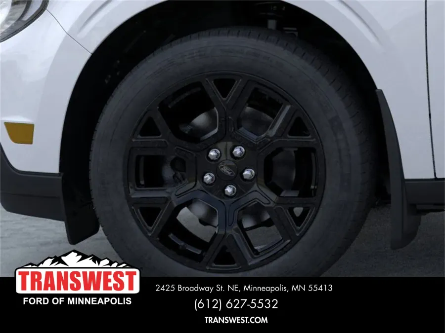 2025 Ford Maverick XLT | Photo 20 of 24