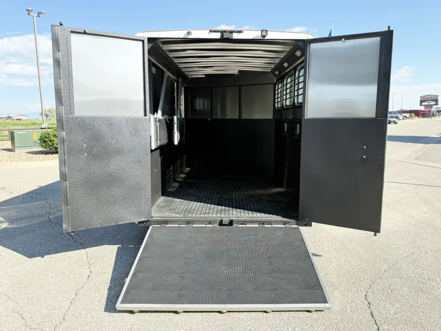 2025 Logan Coach Bullseye 3HBP | Photo 9 of 13